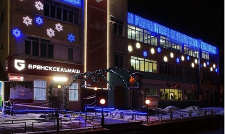 Жители Фокинского района отдали предпочтение новогоднему убранству «Брянсксельмаша»