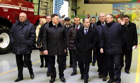 Посол России в Беларуси Михаил Бабич посетил «Гомсельмаш»