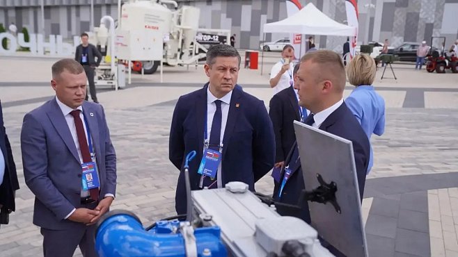 Егор ковальчук дал высокую оценку комбайнам на форуме регионов