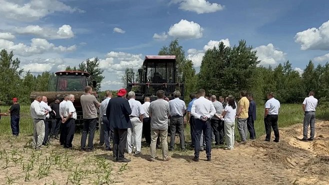Комплекс для мульчирования на демопоказе